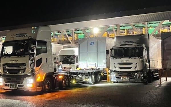 鶴信運輸（岡山市）は、トラックの車体と荷台を分離できるスワップボディコンテナ車を導入した