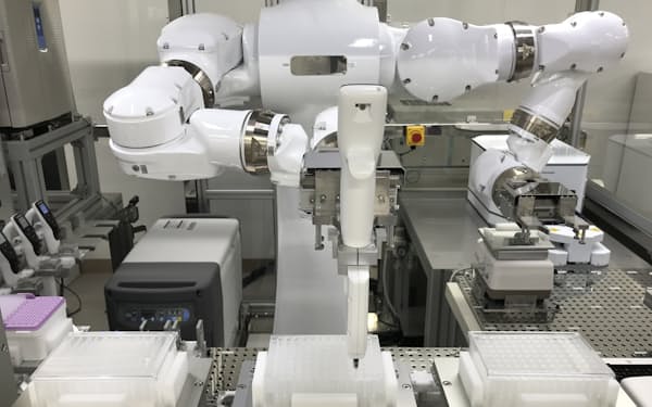 筑波大学は、ロボットで効率的に全ゲノムを解析する