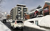 ニセコはスキー場周辺を中心に開発が盛んだ