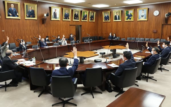 NHK党のガーシー議員の処分について、議場での陳謝を求めると全会一致で決定した参院懲罰委員会（21日午前）
