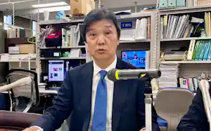 決算発表するあおぞら銀行の大見秀人社長(14日、日銀本店) 決算発表するあおぞら銀行の大見秀人社長(14日、日銀本店)