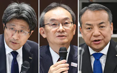 2026年3月期決算を発表する(写真左から)みずほFGの木原正裕社長、三菱UFJの半沢淳一社長、三井住友の中島達社長
