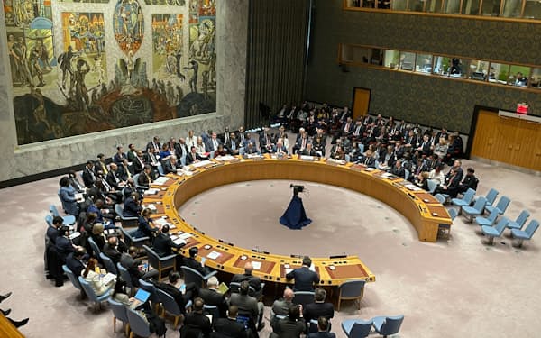 国連安保理はロシアのウクライナ侵攻１年にあわせて会合を開いた（24日、ニューヨーク）