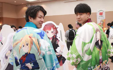 飯坂温泉で開かれた「温泉むすめサミット」には全国からファンが訪れた(10日、福島市)