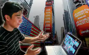秋山さんは米国での上場を目指す=NIKKEI montage/ロイター 秋山さんは米国での上場を目指す=NIKKEI montage/ロイター