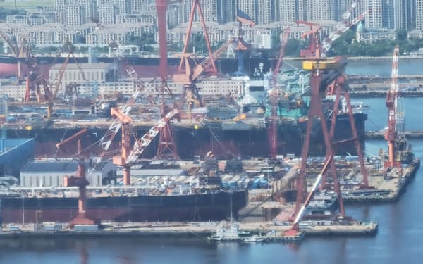 ＣＳＳＣ傘下の大連船舶重工がもつ造船所（2022年、遼寧省大連市）