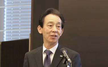 決算説明会で登壇したジェイテクトの近藤社長(20日、東京・千代田)