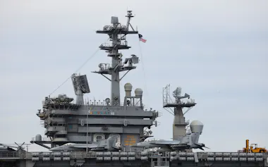 米原子力空母ニミッツ=ロイター
