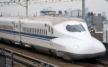 ひかり号の3号車を弱冷房車とする