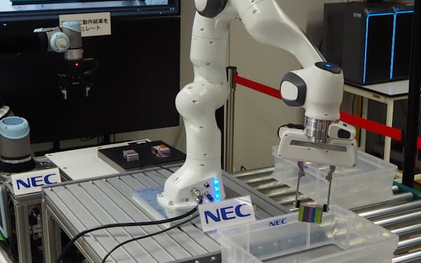 NECのロボ制御AIは短い学習時間で様々な状況に対応できる