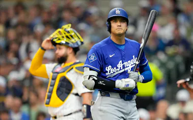 今季は「ボールを追いかけている」と評されがちな大谷。ただし直近の試合では2ストライクからの打撃データに改善の兆しがある=ロイター