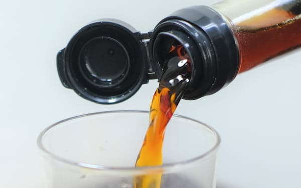 赤酢「赤鶴久」は健康酢として水などで薄めて飲むこともできる