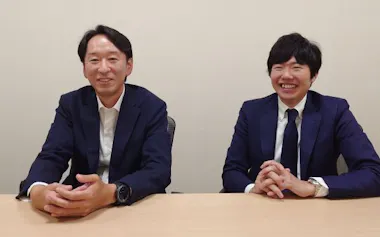 関口智信氏㊧と越智啓介氏
