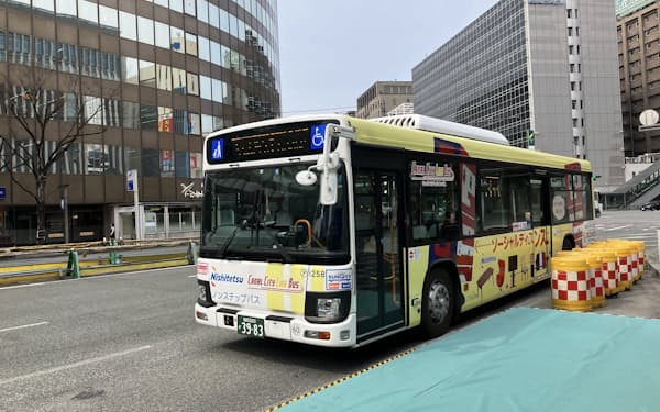 西鉄は博多駅やキャナルシティ博多を巡回するバスを廃止する