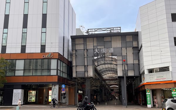 松山市の大街道商店街は地価の回復が鮮明になっている