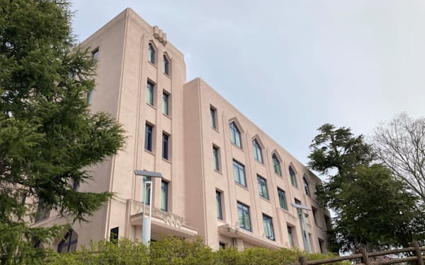 大学紛争では大阪大学旧イ号館（現大学会館）に学生が立てこもった