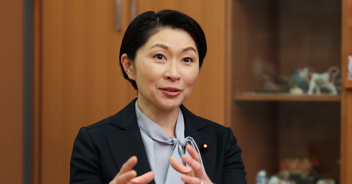 自民党の税制調査会幹部・小渕優子氏が辞意 消費税減税に反対 - 日本経済新聞