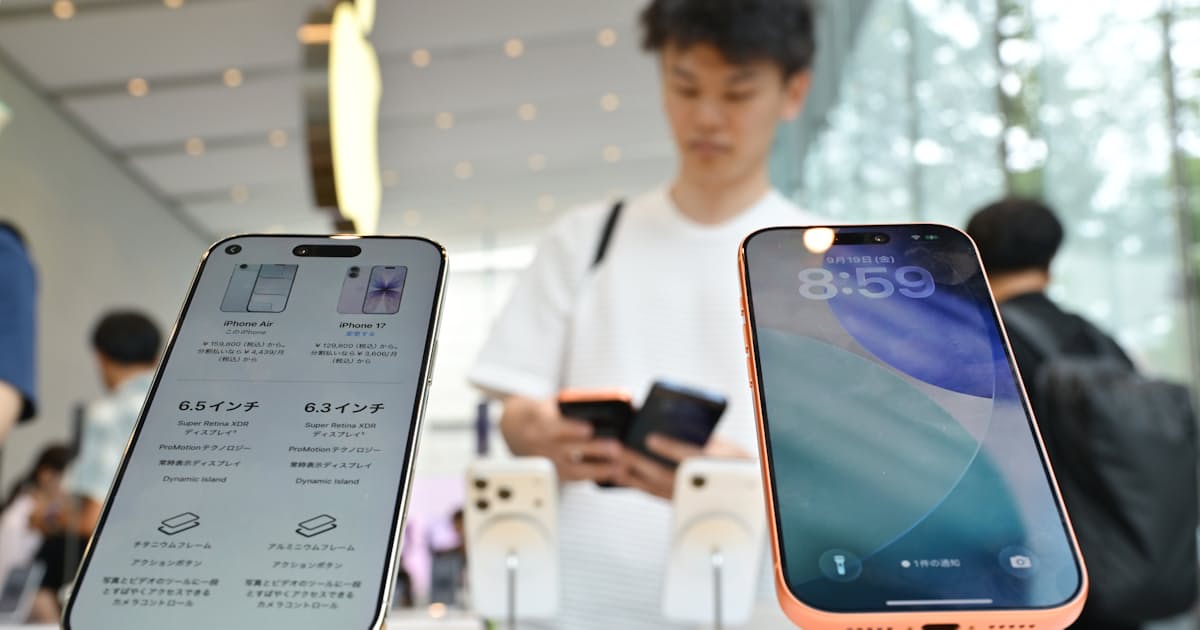 迫る「iPhone値上げ」 メモリー価格3倍、転嫁なら13万円→15万円超 - 日本経済新聞