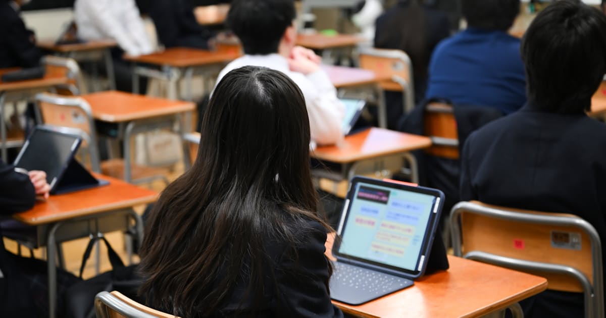 中学校の情報・技術系授業、最大週2コマに倍増 他教科から時間捻出 - 日本経済新聞
