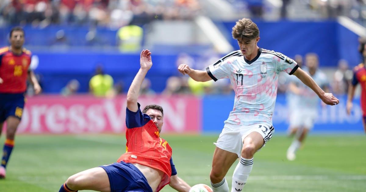 スペインとベルギーが準々決勝で対戦 サッカーW杯 - 日本経済新聞