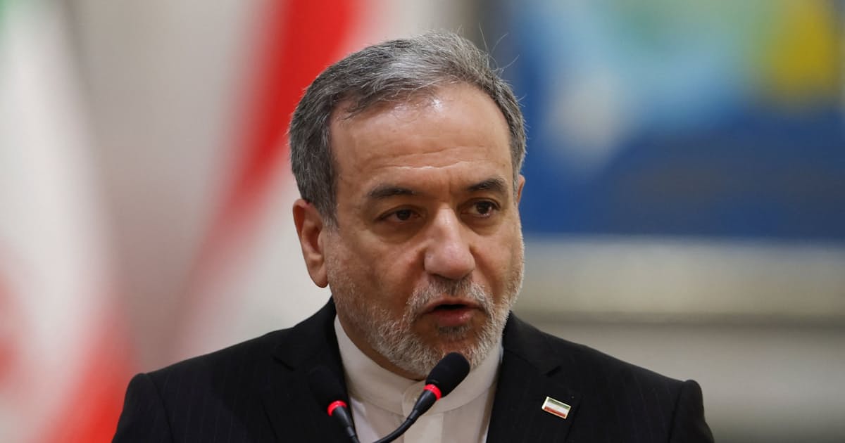 イランとオマーン、ホルムズ海峡監視委設置を協議か 両国外相が会談