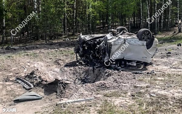 6日、ロシア・ニジニーノブゴロドで作家のザハル・プリレーピン氏の車が爆発した(連邦捜査委員会のテレグラム)=タス共同