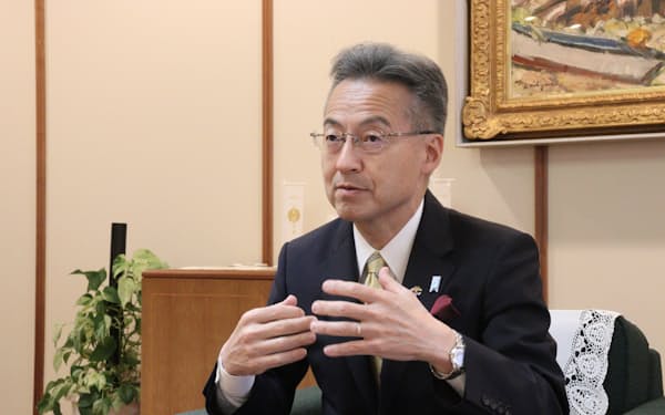 ４月に２期目の任期に入った杉本福井県知事