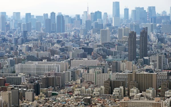 マンションやアパートが立ち並ぶ東京都心