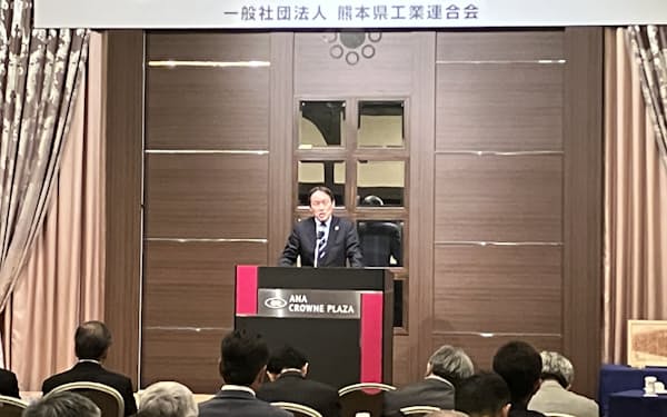 熊本県工業連合会の総会では半導体産業に関する話題が相次いだ(17日、熊本市)