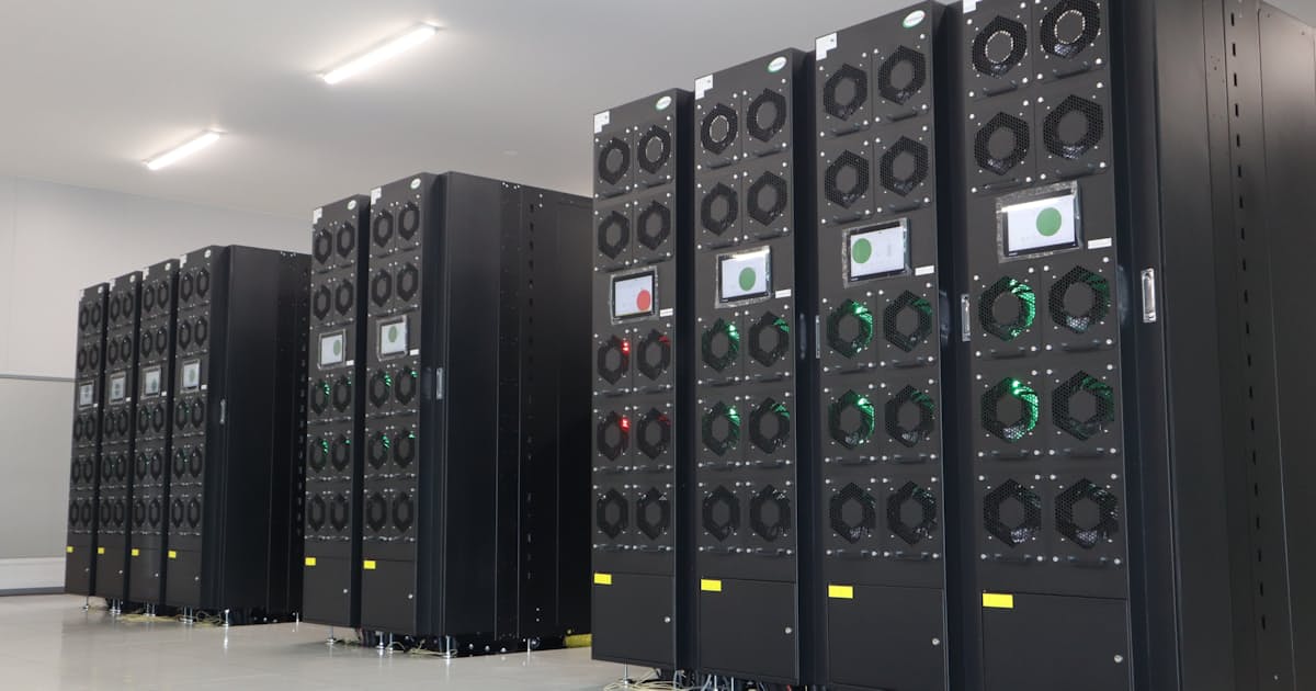 理研、新スパコン公開 科学研究用AI開発や量子コンピューター連携 - 日本経済新聞