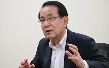 福証での単独上場の増加に向けた取り組みを説明する犬塚理事長(福岡市)
