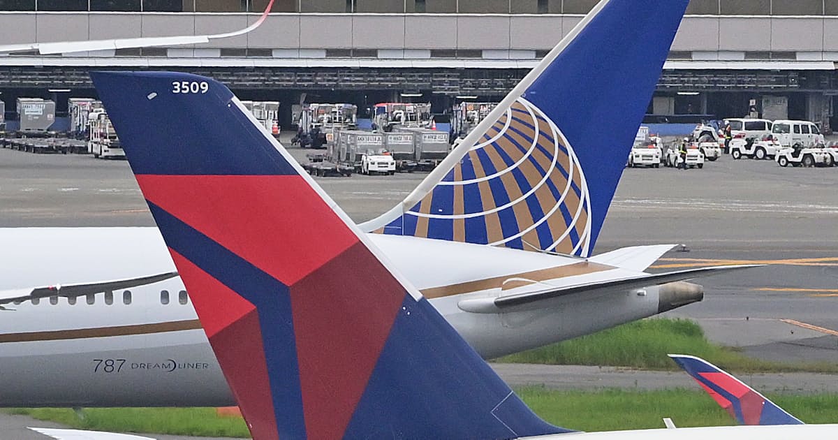 米ユナイテッド航空、デルタにも合併打診か 米紙報道 - 日本経済新聞