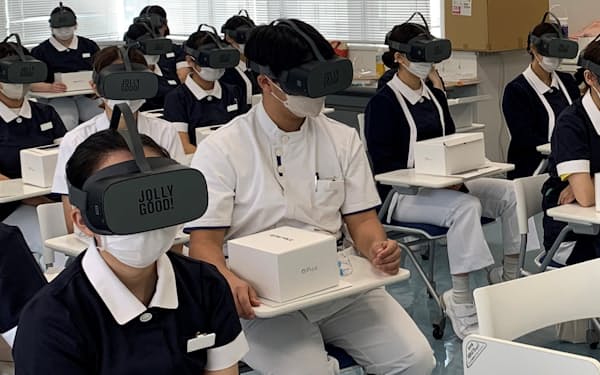 VRで看護の実習機会減少を補う