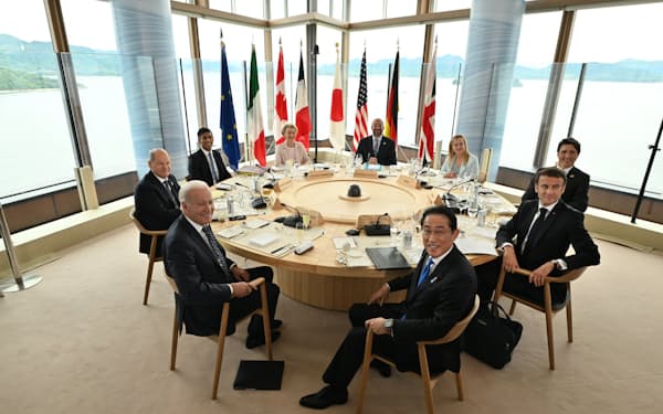 G7首脳はデジタル分野や世界経済の先行きを巡り議論した（19日午後、広島市）＝代表撮影
