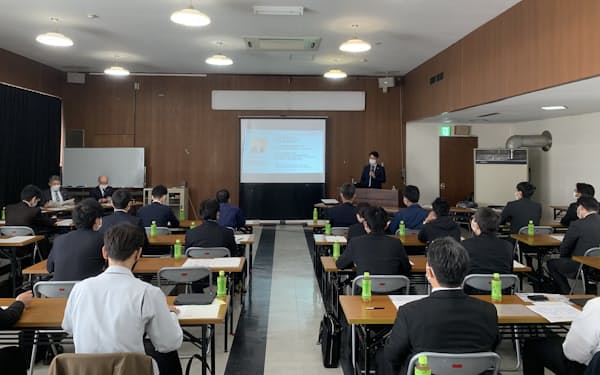 長野県信組は知財について学ぶセミナーを開催する