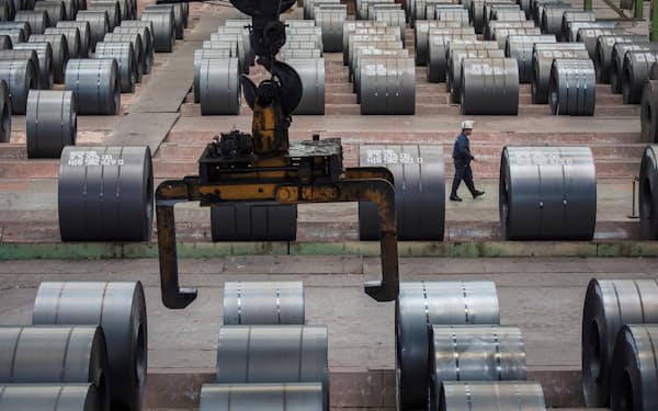 中国は鋼材の生産に対し需要が鈍い（現地の製鉄所）＝ロイター