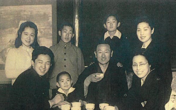 清二(前列左端、その右が筆者)は親しみやすかった