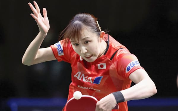 卓球の世界選手権個人戦女子シングルスで銅メダルを獲得した早田ひな＝共同