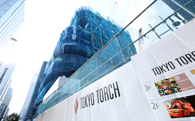 建設が進む複合ビル「トーチタワー」(東京都千代田区)