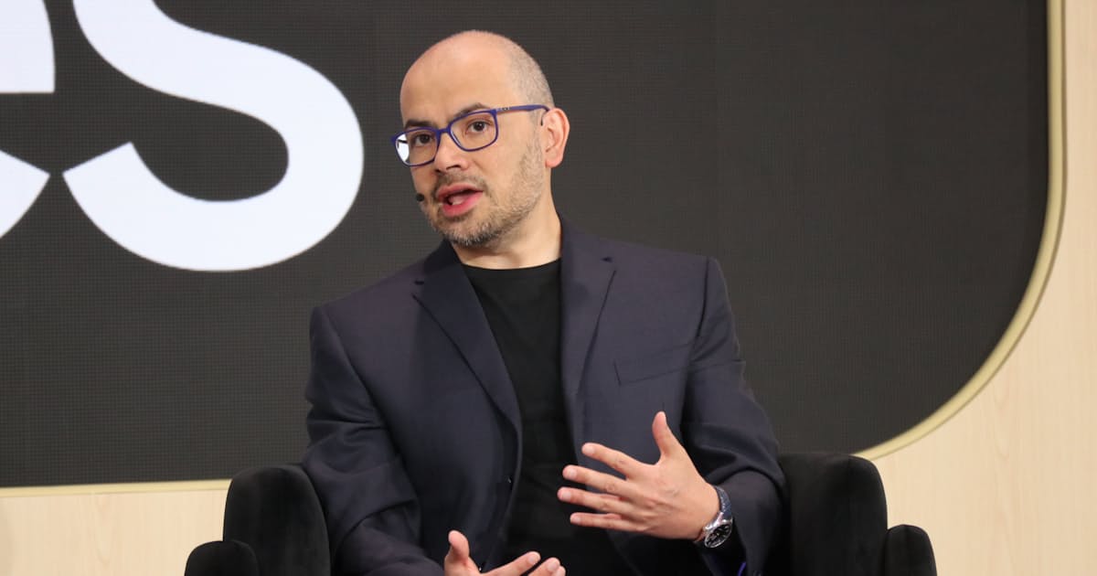 Google's Demis Hassabis, head of Nobel Prize-winning research, steps down as the AI development structure is revamped