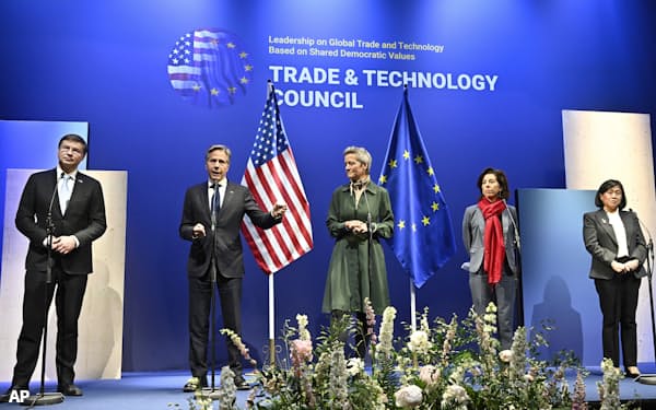 米国とEUはスウェーデンで閣僚級会合を開いた(31日)=AP