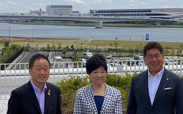 羽田空港に近接する羽田イノベーションシティで協定の締結式を開いた（1日、東京都大田区）