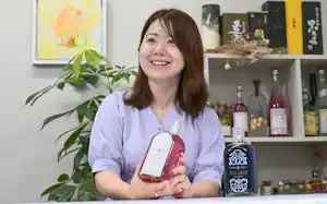 焼酎の企画・販売を手掛ける会社を立ち上げた冨永さん(鹿児島市) 焼酎の企画・販売を手掛ける会社を立ち上げた冨永さん(鹿児島市)