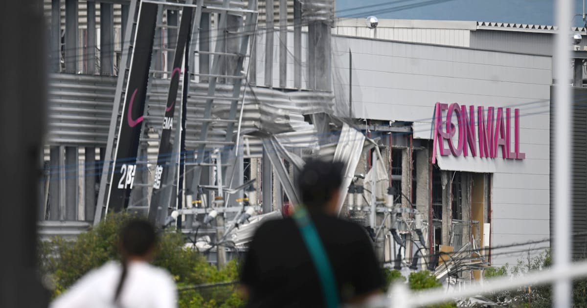 イオン、遺族に補償検討 モール爆発事故で7人死亡 - 日本経済新聞