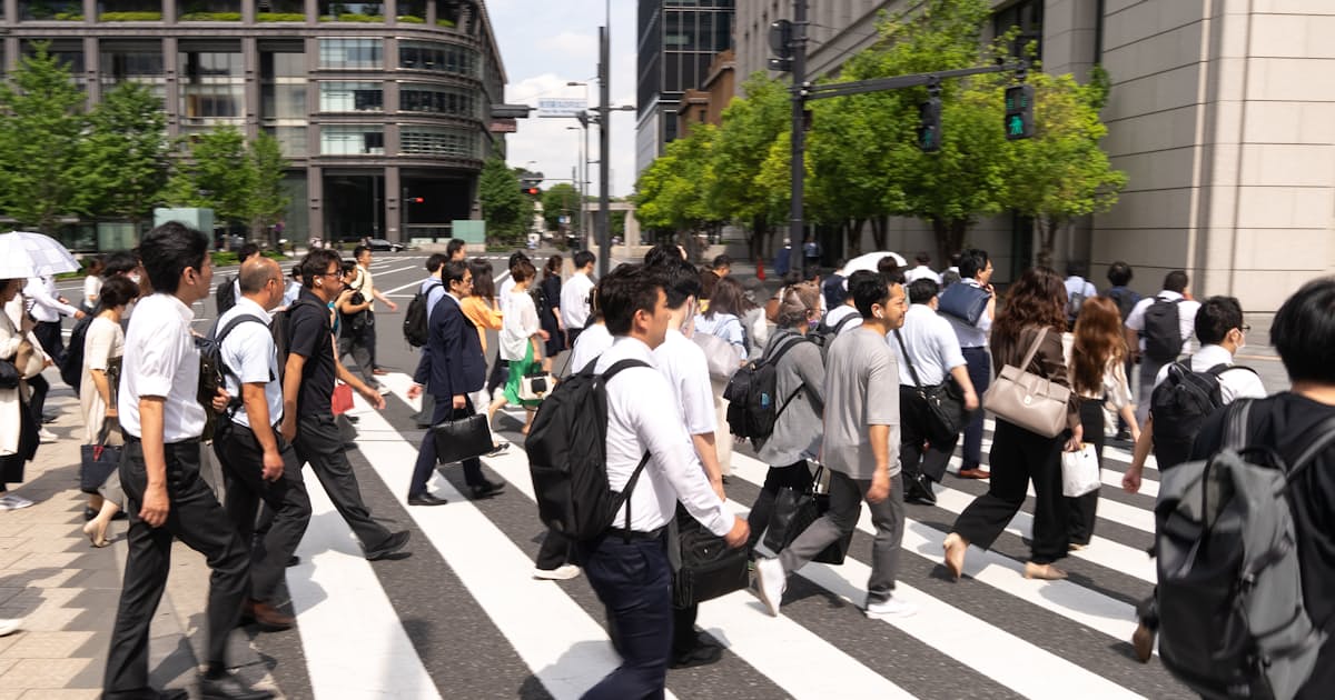 中途求人倍率7月は2.71倍 7カ月ぶり高水準、商社の引き合い強い - 日本経済新聞