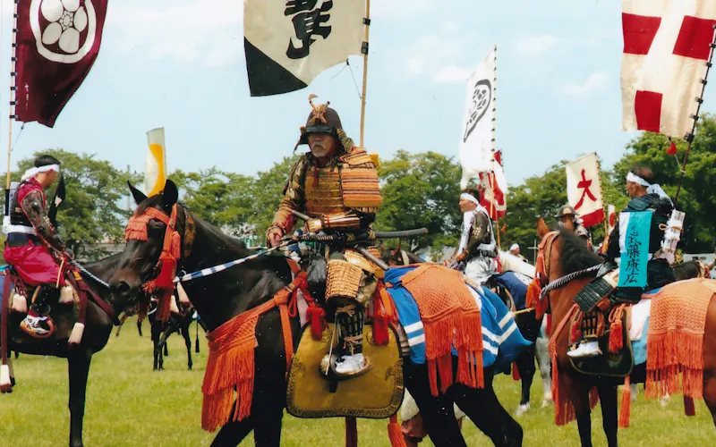 相馬野馬追には自前の甲冑を身につけて参加している 相馬野馬追には自前の甲冑を身につけて参加している