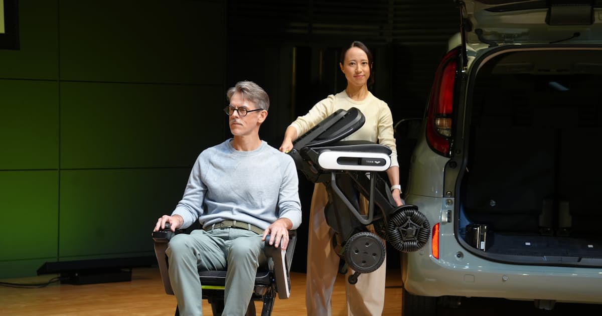 電動車いす、片手で運べる!ウィルが軽量・簡単折りたたみ新モデル発表