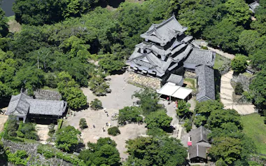 滋賀県彦根市の彦根城(2025年5月)=共同