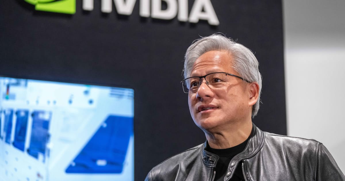 NVIDIA、米新興ハギングフェイス買収で合意 AI開発基盤運営 - 日本経済新聞