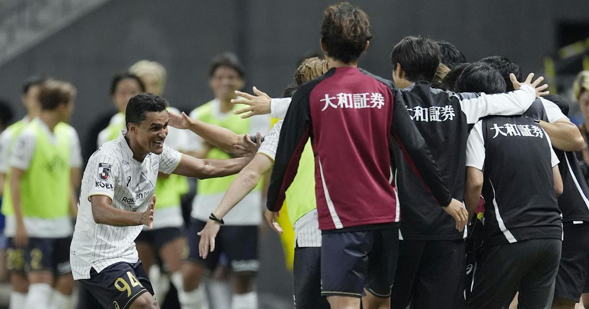 J1首位浮上!神戸、怒涛の5連勝で独走態勢へ